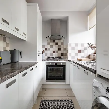 2Bdr Apt Steps To Battersea Park London Exterior photo